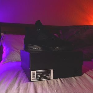 Jordan 4 Black Cat